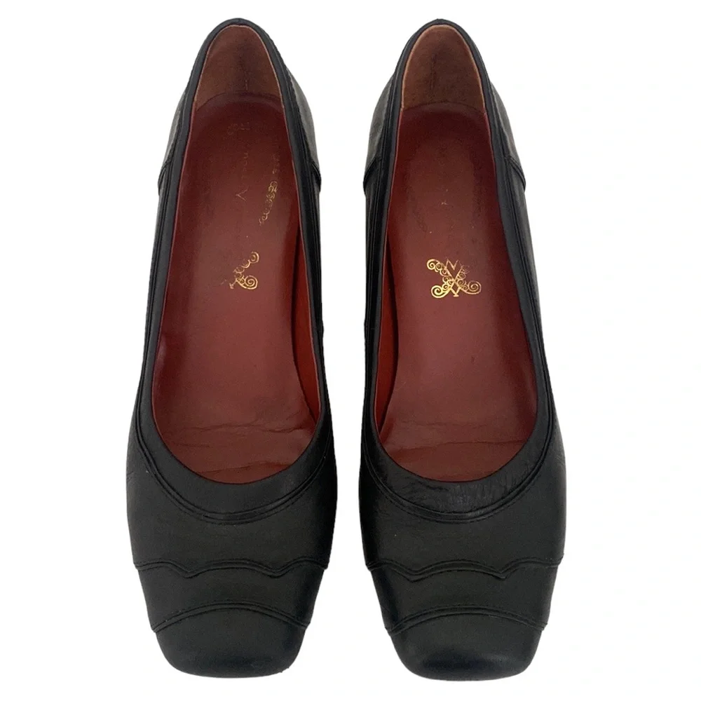 Modern Vintage Black Leather Floral Laser Cut Hidden Wedge Pumps
